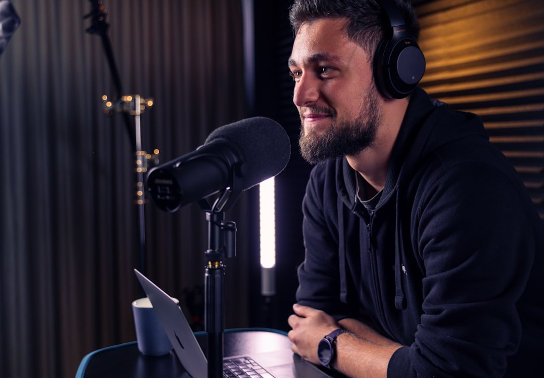 How to Get a Voiceover Agent: A Step-by-Step Guide
